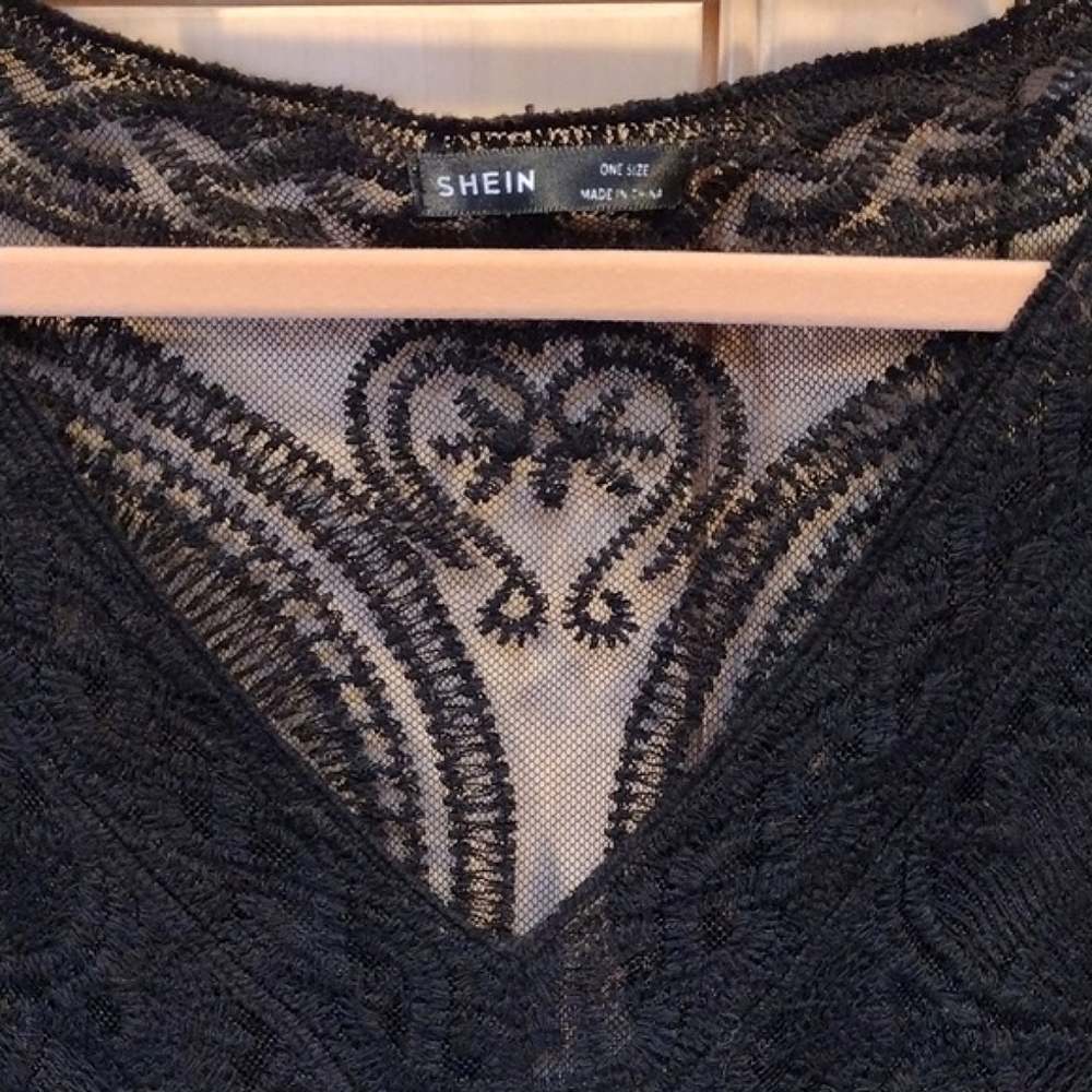 💥Black Stretchy Cotton Lace Batwing Top/ Swim Cover / Cover Up - Picture 4 of 16